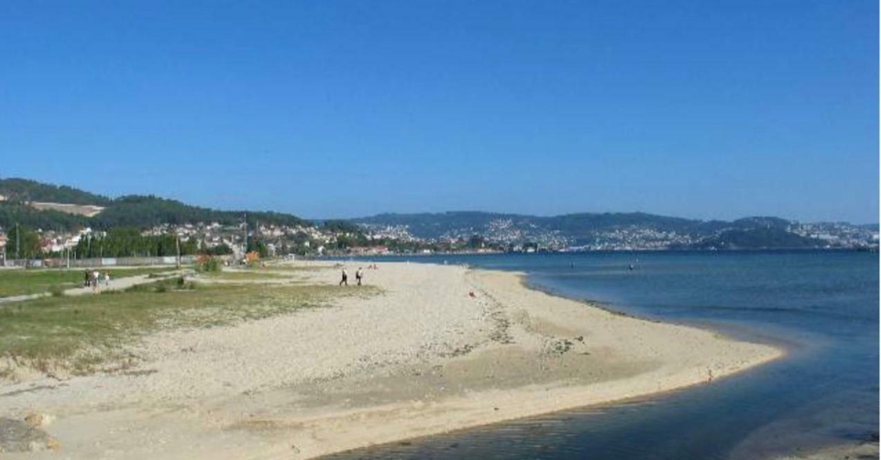 Atico Playa A Xunqueira - Moana, A 15 Min De Vigo Apartment Bagian luar foto